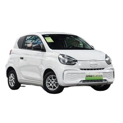 Καλή τιμή. 2023 Adults Step Car Mini Sedan 4 θέσεις ROEWE CLEVER 311km NEDC Ηλεκτρονικά αυτοκίνητα για εφήβους σε απευθείας σύνδεση