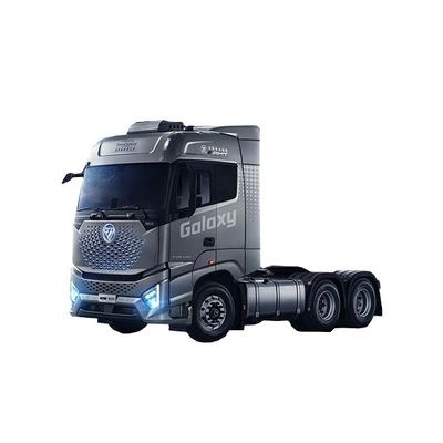 Καλή τιμή. Εξοπλισμένο με ABS και οθόνη αφής 2023 Foton Auman Galaxy Crossing έκδοση 580 HP 6X4 AMT αυτόματο τρακτέρ μετάδοσης σε απευθείας σύνδεση