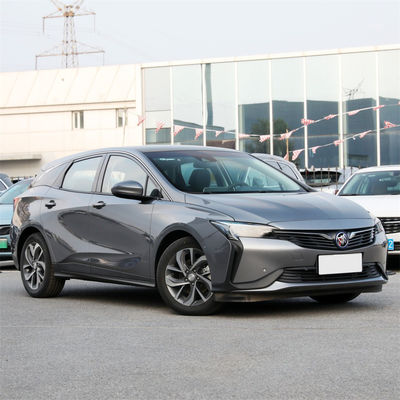Καλή τιμή. 2023 2024 Ενεργοκίνητα οχήματα SAIC-GM Buick-Milan 6 μοντέλο Οχήματα ηλεκτρικής ενέργειας με εξοπλισμό γρήγορης φόρτισης με πίσω κινητήρα πίσω κίνηση σε απευθείας σύνδεση